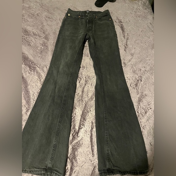 Urban Outfitters BOG Super High-Rise flare black jeans - Picture 1 of 4